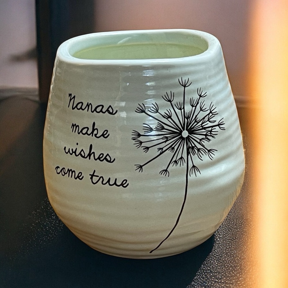 Dandelion Wishes Ceramic Candle - Nanas Make Wishes Come True Scent of Serenity